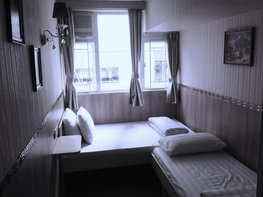 Kowloon Youth Village Tsim Sha Tsui 九龙青年公寓 Hongkong Rum bild